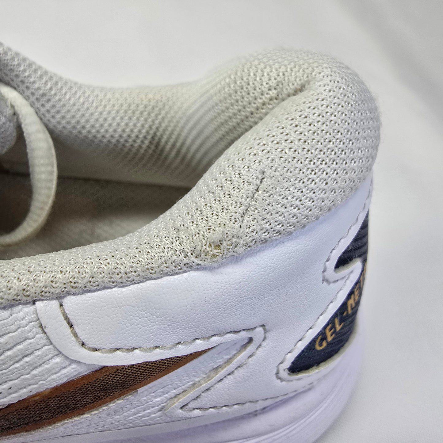 Asics Gel-Netburner Academy 9